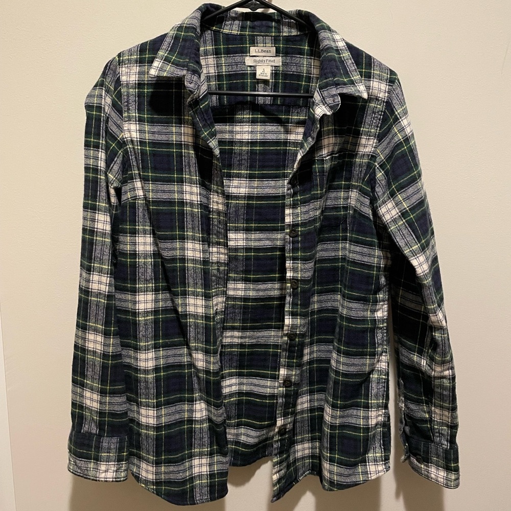 L.L.Bean Women’s Plaid Flannel Button Up Shirt
